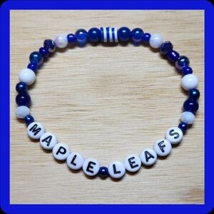 Maple Leafs- Friendship Bracelet, Size 8"